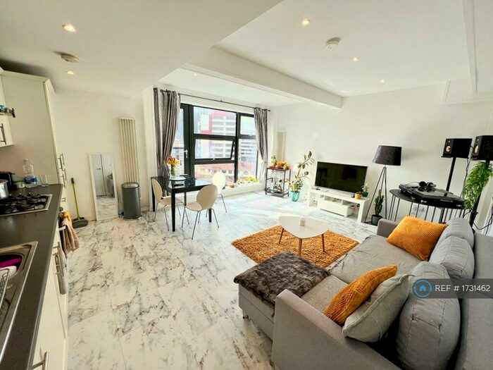 2 Bedroom Flat To Rent In Channelsea Road, London, E15