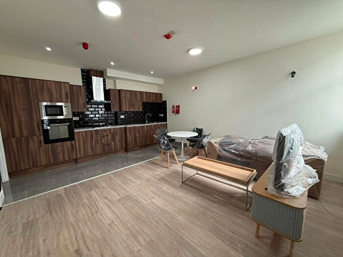 1 Bedroom Flat To Rent In King Street, Newcastle-Under-Lyme, ST5