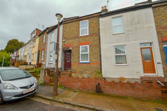 2 Bedroom Terraced House To Rent In Sidney Road, Rochester, ME1