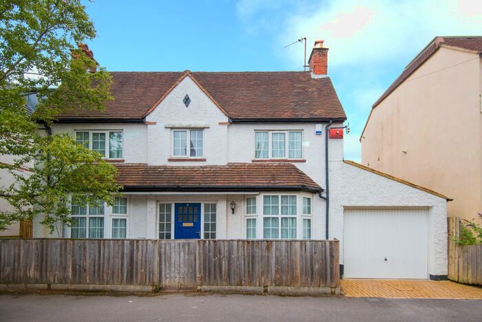 5 Bedroom Detached House To Rent In Stephen Road, Headington, OX3