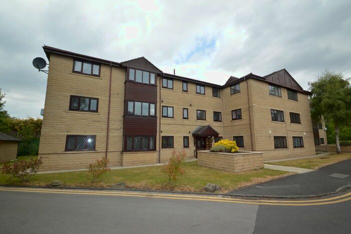 2 Bedroom Flat To Rent In Victoria Mews, Unsworth, Bury, BL9