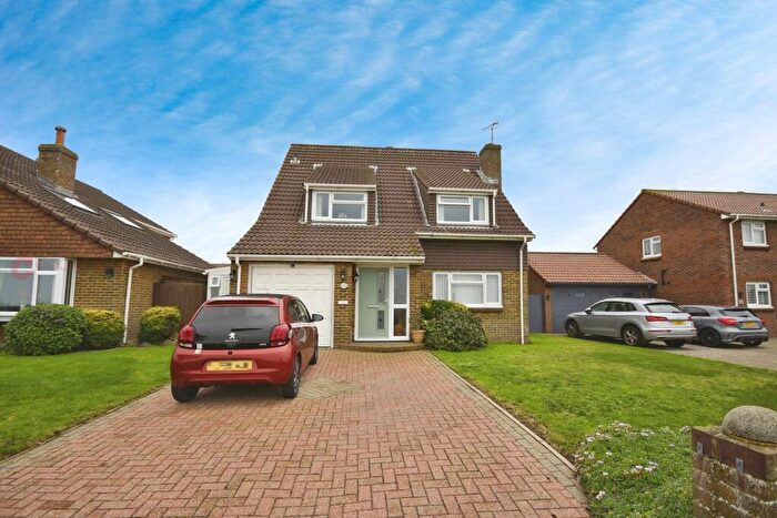 4 Bedroom Detached House For Sale In The Ridings, Margate, CT9