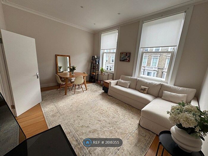 2 Bedroom Flat To Rent In Finborough Road, London, SW10