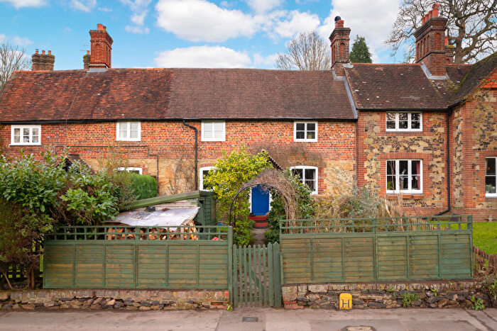3 Bedroom Terraced House To Rent In Marsh View Guildford Road, Dorking, RH5