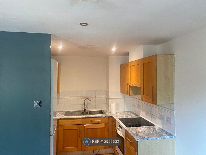 1 Bedroom Flat To Rent In Fishguard Way, London, E16