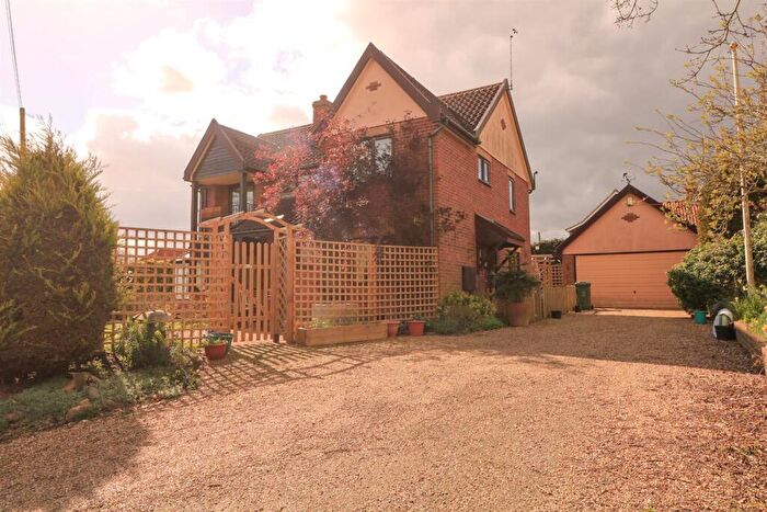 3 Bedroom Detached House For Sale In Kelsale, Suffolk, IP17