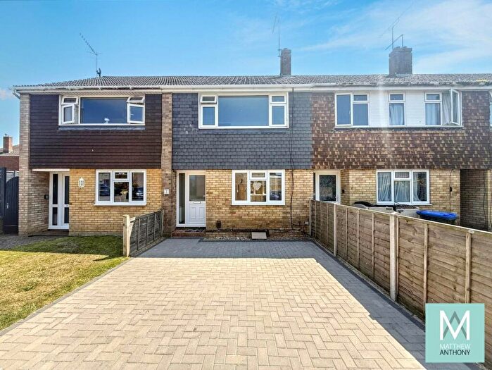 2 Bedroom Terraced House To Rent In Mendip Crescent, Worthing, BN13