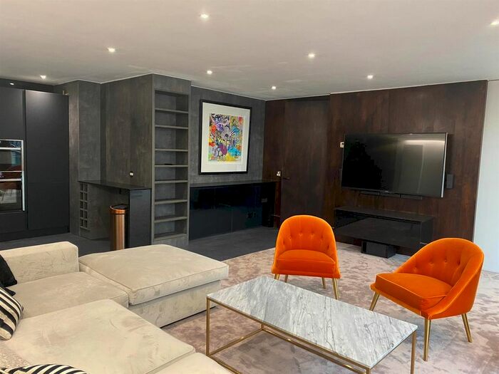 2 Bedroom Flat To Rent In The Edge, Clowes Street, Salford, M3