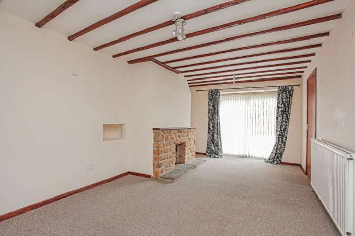 3 Bedroom Cottage For Sale In The Potteries, Barford St Michael, OX15