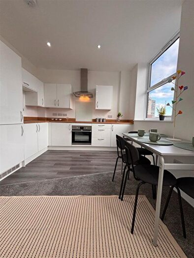 1 Bedroom Flat To Rent In Percy Street, Kingston Upon Hull, HU2