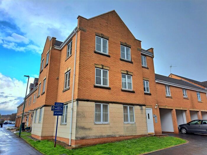 2 Bedroom Flat To Rent In Baynton Meadow, Emersons Green, Bristol, BS16