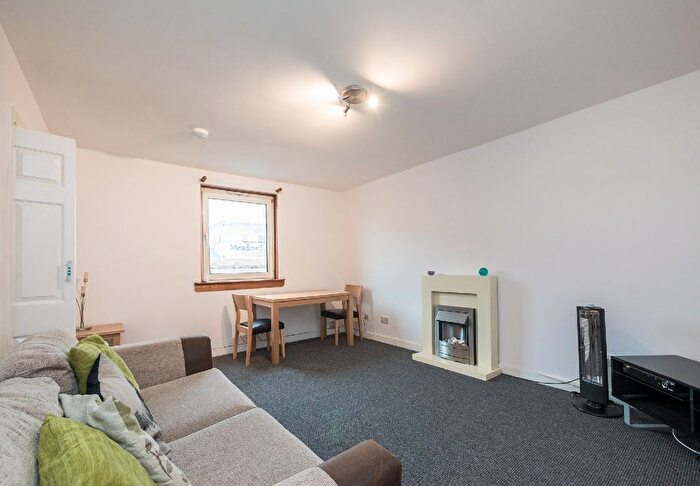 1 Bedroom Flat To Rent In Abbey Lane, Edinburgh, EH8