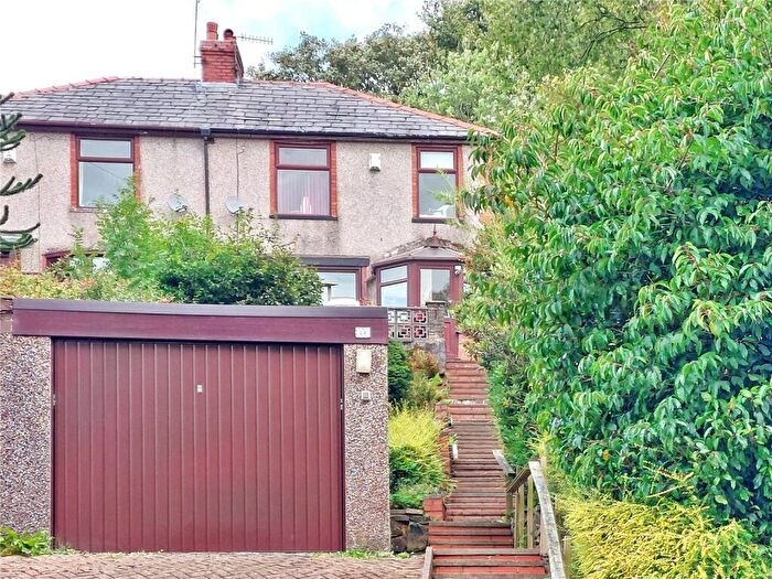 3 Bedroom Semi-Detached House For Sale In Fernhill Drive, Stacksteads, Rossendale, OL13
