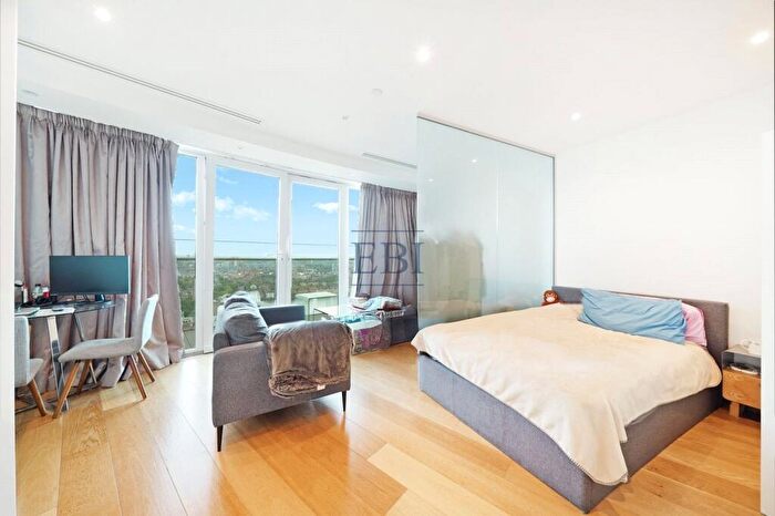 Studio To Rent In Arena Tower, Crossharbour Plaza, London, E14