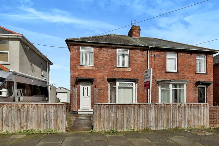 3 Bedroom Semi-Detached House For Sale In Greenwood Road, Billingham, TS23