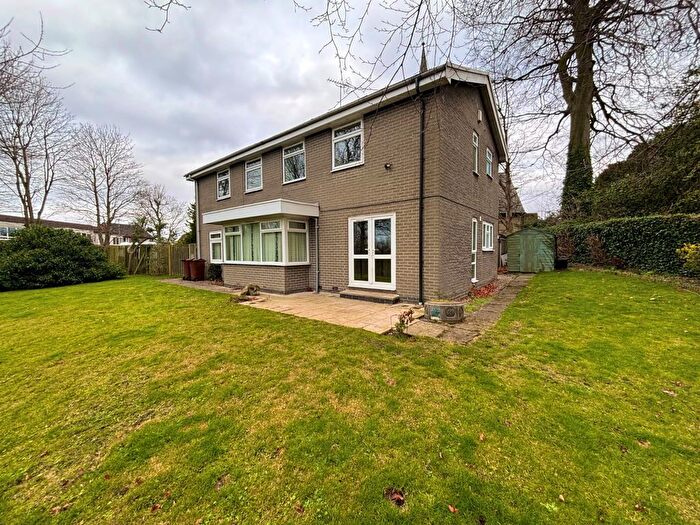 4 Bedroom Detached House To Rent In Croft Foulds Court, Garforth, Leeds, West Yorkshire, LS25