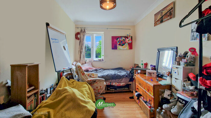 2 Bedroom Flat For Sale In Eldridge Court, St. Mark's Place, Dagenham, Dagenham, RM10