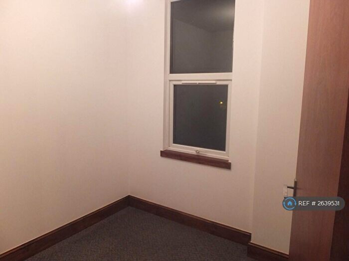 2 Bedroom Flat To Rent In Carshalton Road, Sutton, SM1