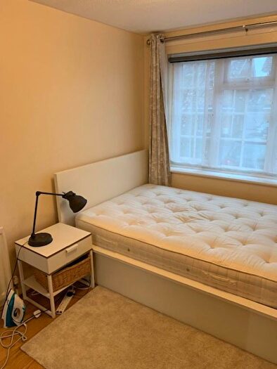 1 Bedroom Flat To Rent In Lynwood, Guildford, GU2