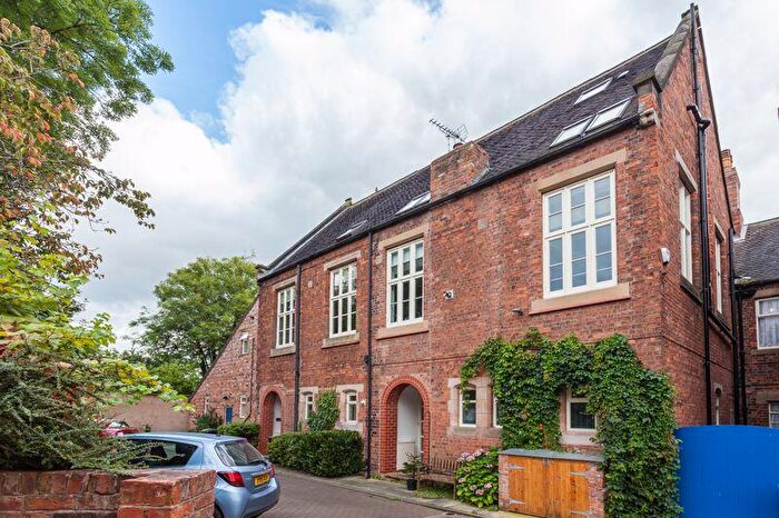 5 Bedroom Town House For Sale In Welsh Row, Nantwich, CW5