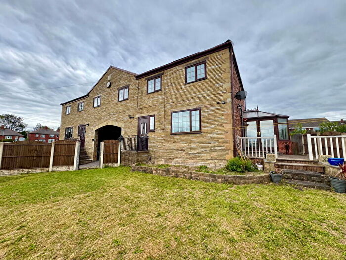 4 Bedroom Link Detached House For Sale In Reaton Mews, Intake Lane, Barnsley, S75
