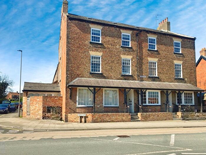 2 Bedroom Flat For Sale In Farndale, Horsefair, Boroughbridge, YO51