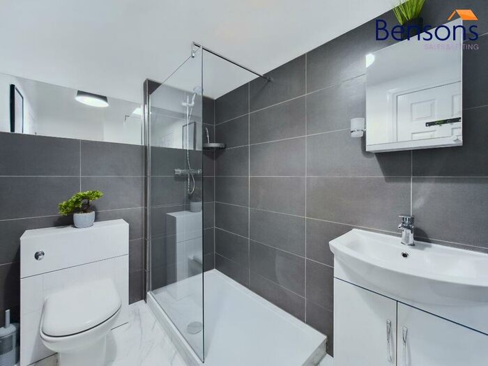 1 Bedroom Flat To Rent In High Street, Merchant City, Glasgow, G1