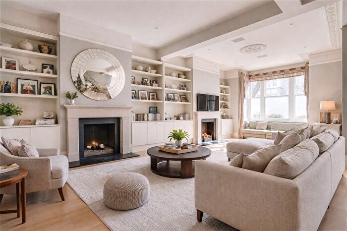 6 Bedroom Terraced House For Sale In Fernhurst Road, Fulham, London, SW6