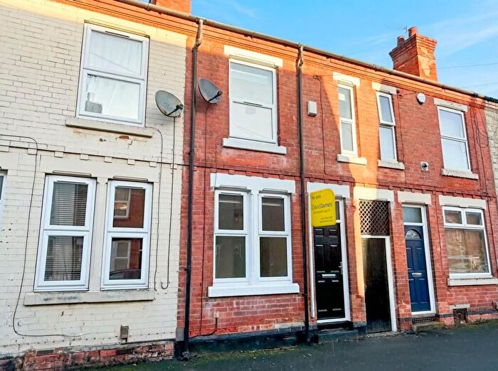 2 Bedroom Terraced House For Sale In Melrose Street, Sherwood, Nottingham, NG5