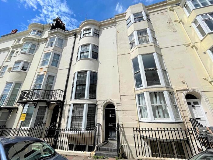 1 Bedroom Flat To Rent In Madeira Place, Brighton, Brighton, BN2