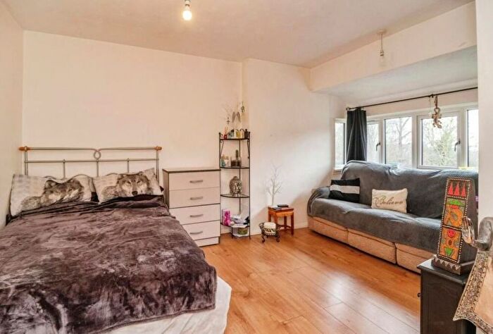 1 Bedroom Studio To Rent In Teviot Avenue, Aveley, South Ockendon, RM15