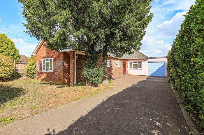 3 Bedroom Detached Bungalow For Sale In Great North Road, Eaton Ford, PE19