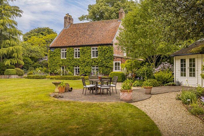 5 Bedroom Detached House For Sale In Main Road, Hundleby, Spilsby, Lincolnshire, PE23