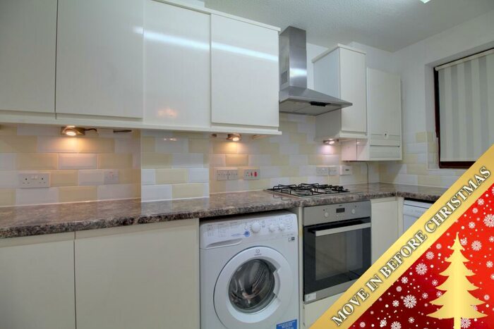 1 Bedroom Terraced House To Rent In Britten Close, Ash, GU12