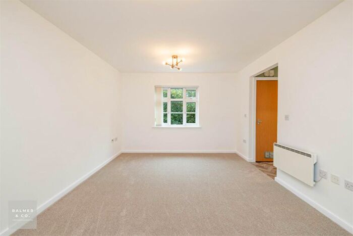 2 Bedroom Apartment For Sale In Shalefield Gardens, Atherton, M46