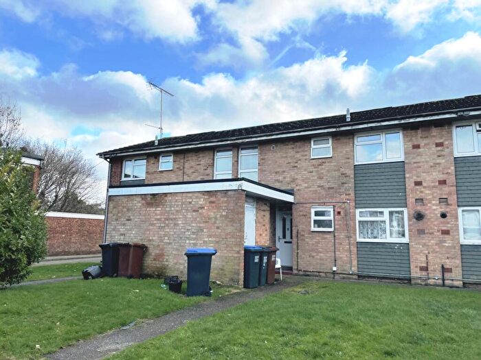 1 Bedroom Maisonette To Rent In Hillfield, Hatfield, AL10