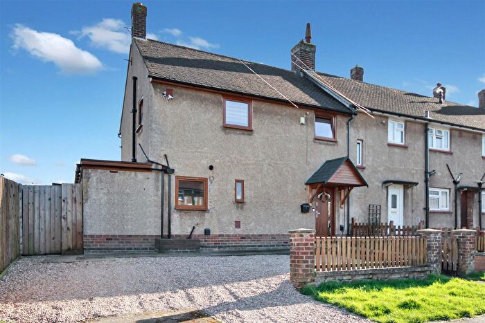 3 Bedroom End Terrace House For Sale In Butts Road, Wellingborough, NN8