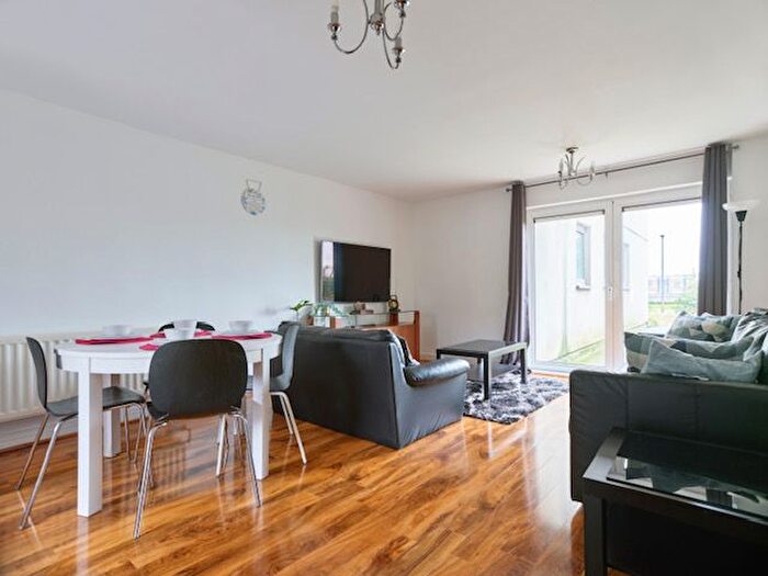 1 Bedroom Flat To Rent In Erebus Drive, London, SE28