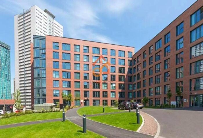 2 Bedroom Flat To Rent In The Axium, Windmill Street, Birmingham, B1