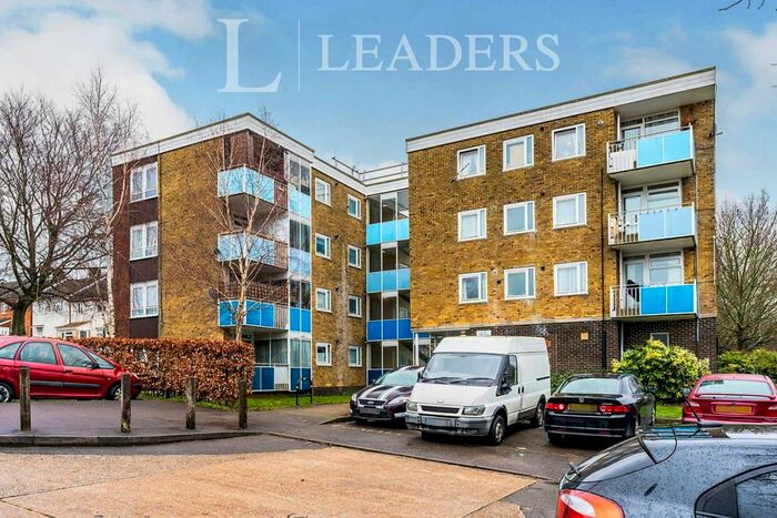 1 Bedroom Flat To Rent In Gilpin Close, Southampton, SO19