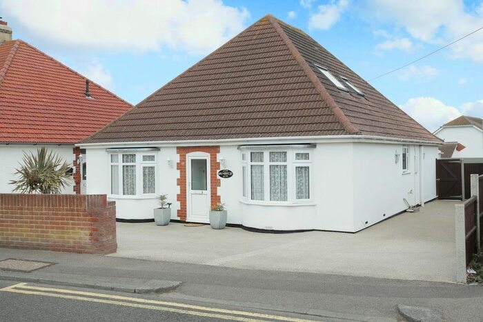 5 Bedroom Bungalow For Sale In Cross Road, Walmer, Deal, Kent, CT14