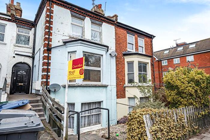1 Bedroom Flat To Rent In Ballards Lane, London, N3