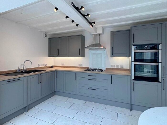 3 Bedroom Town House For Sale In Church Street, Builth Wells, LD2
