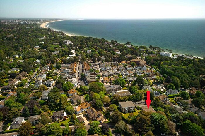 2 Bedroom Flat For Sale In Canford Cliffs, BH13