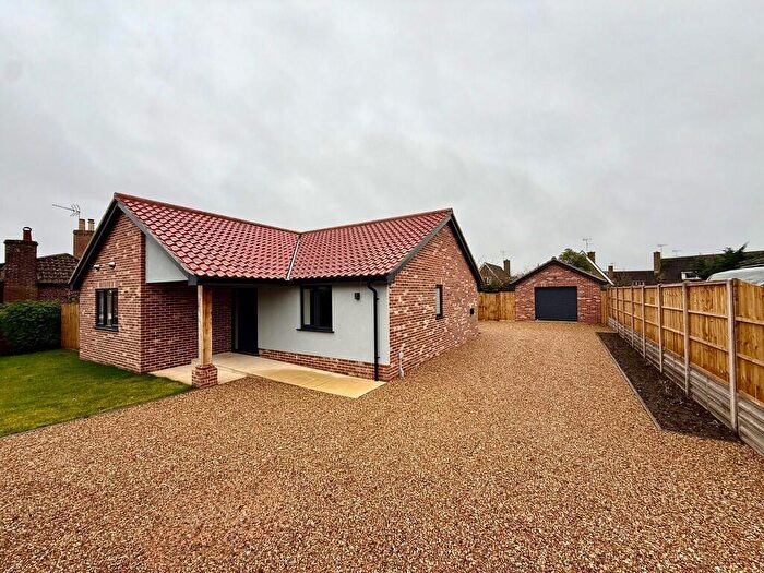 4 Bedroom Detached Bungalow For Sale In Mount Pleasant, Framlingham, IP13