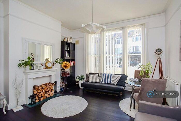 1 Bedroom Flat To Rent In Goldstone Villas, Hove, BN3