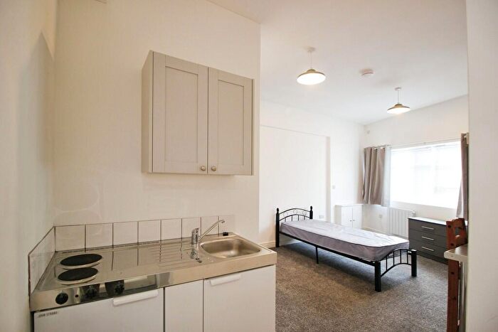 Studio To Rent In Westminster Road, Ellesmere Port, CH65