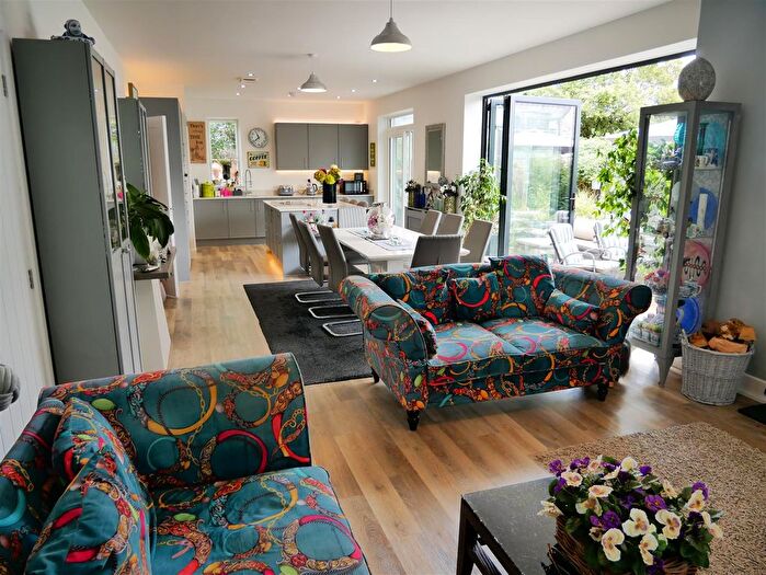 4 Bedroom Detached House For Sale In Ceres Place, Calne, SN11