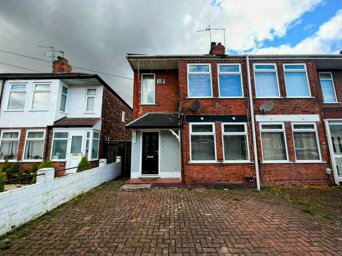 2 Bedroom House To Rent In Kirklands Road, Hull, HU5