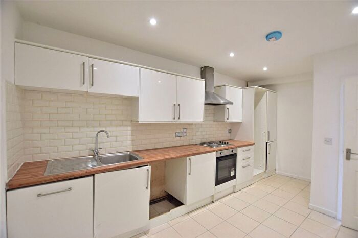 2 Bedroom Flat To Rent In The Grove, Sunderland, SR2